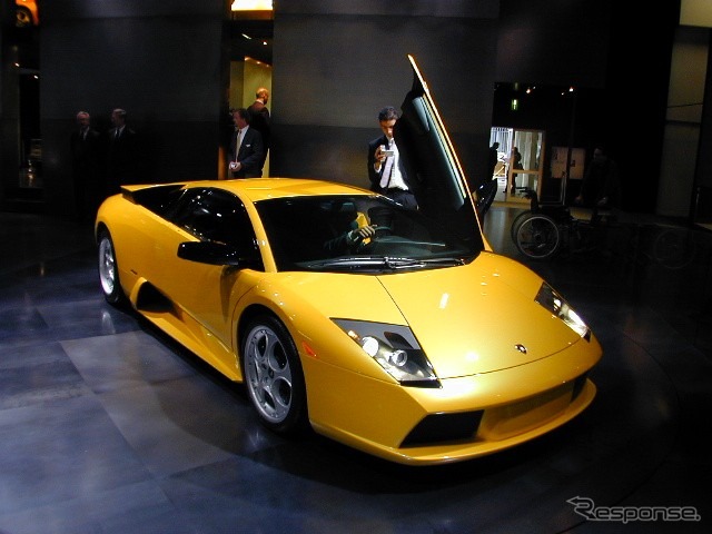 【ランボルギーニ『ムルチエラーゴ』】加速は? ……!、最高速は? ……!!