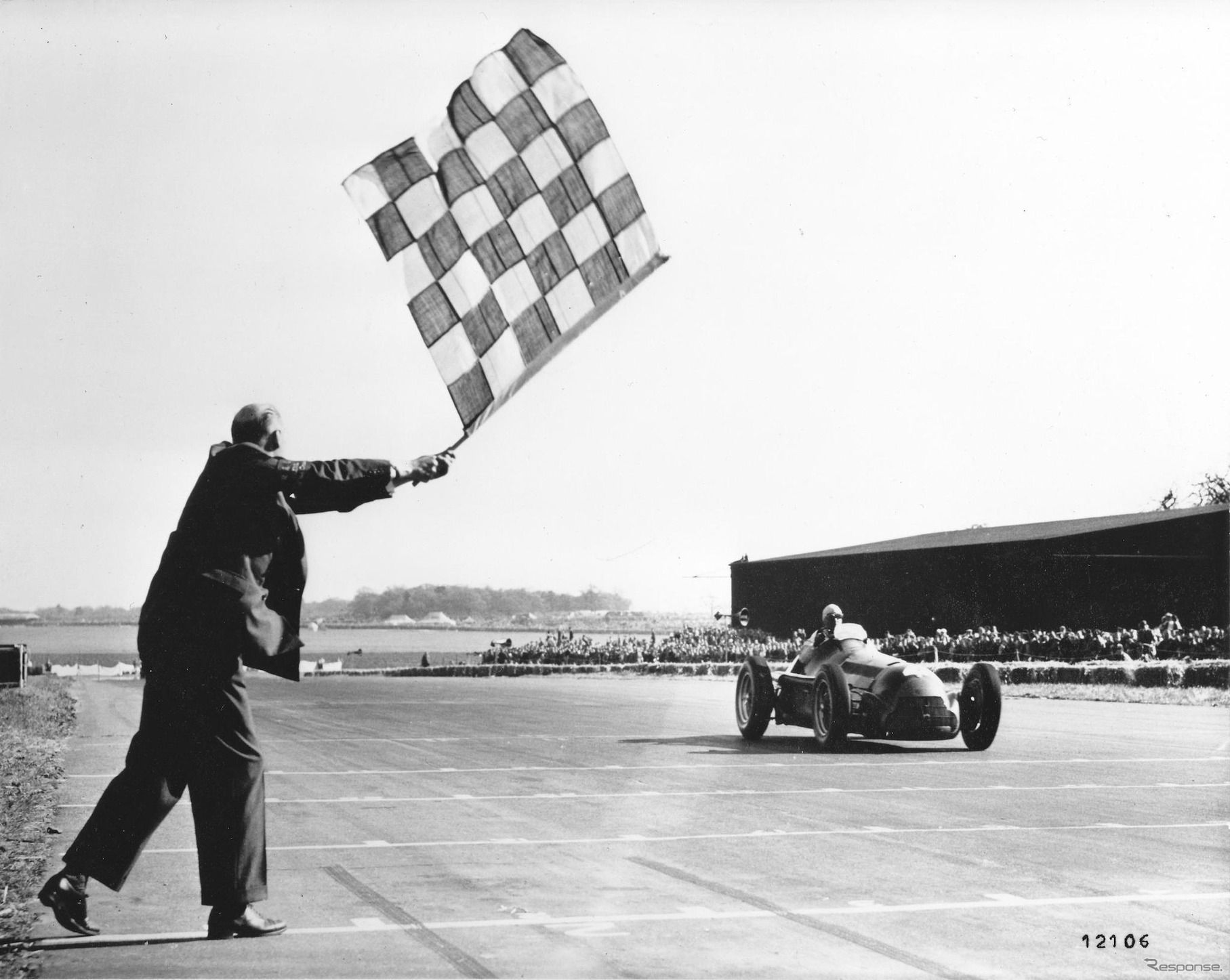 Alfetta 158 race cars at Silverstone, 1950