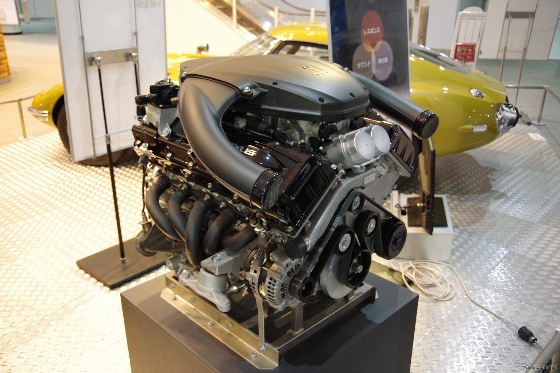 レクサスLFAのエンジン