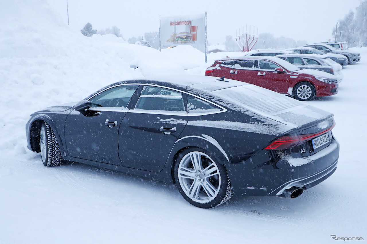 アウディ RS7 スクープ写真