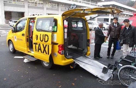ユニバーサルデザインを採用したタクシー