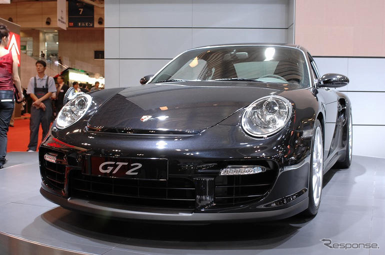 【東京モーターショー07】写真蔵…ポルシェ 911 GT2、パワフル