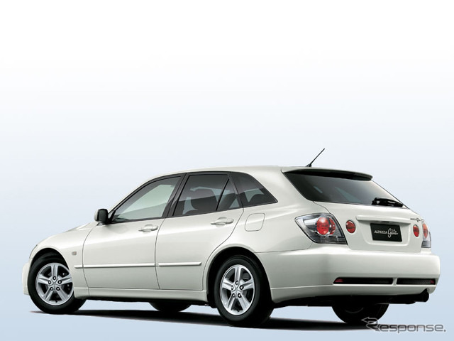 トヨタ『アルテッツァ・ジータ』、早くもてこ入れ---特別仕様