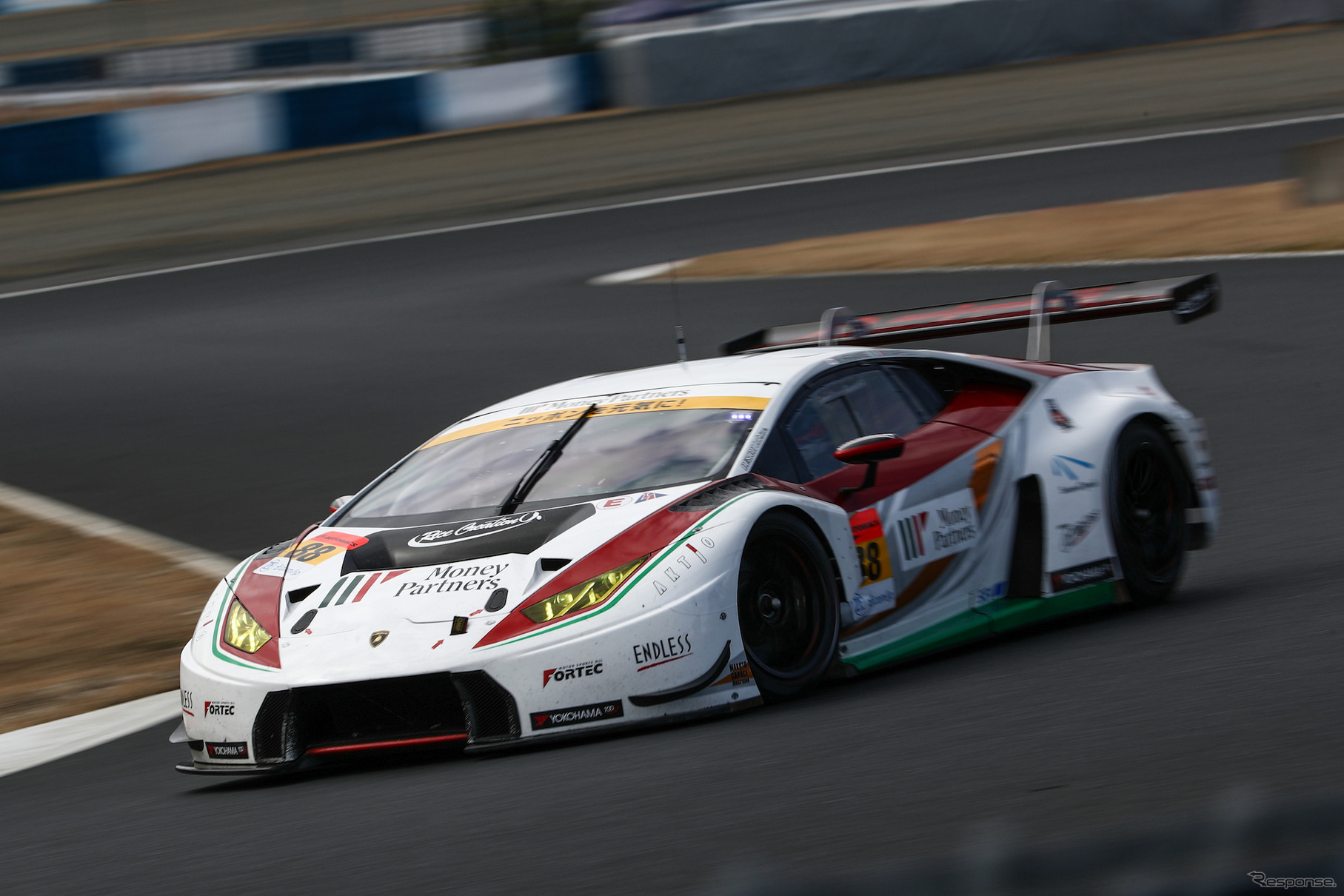 GT300クラス2日目総合5位タイムの#88 ランボルギーニ。