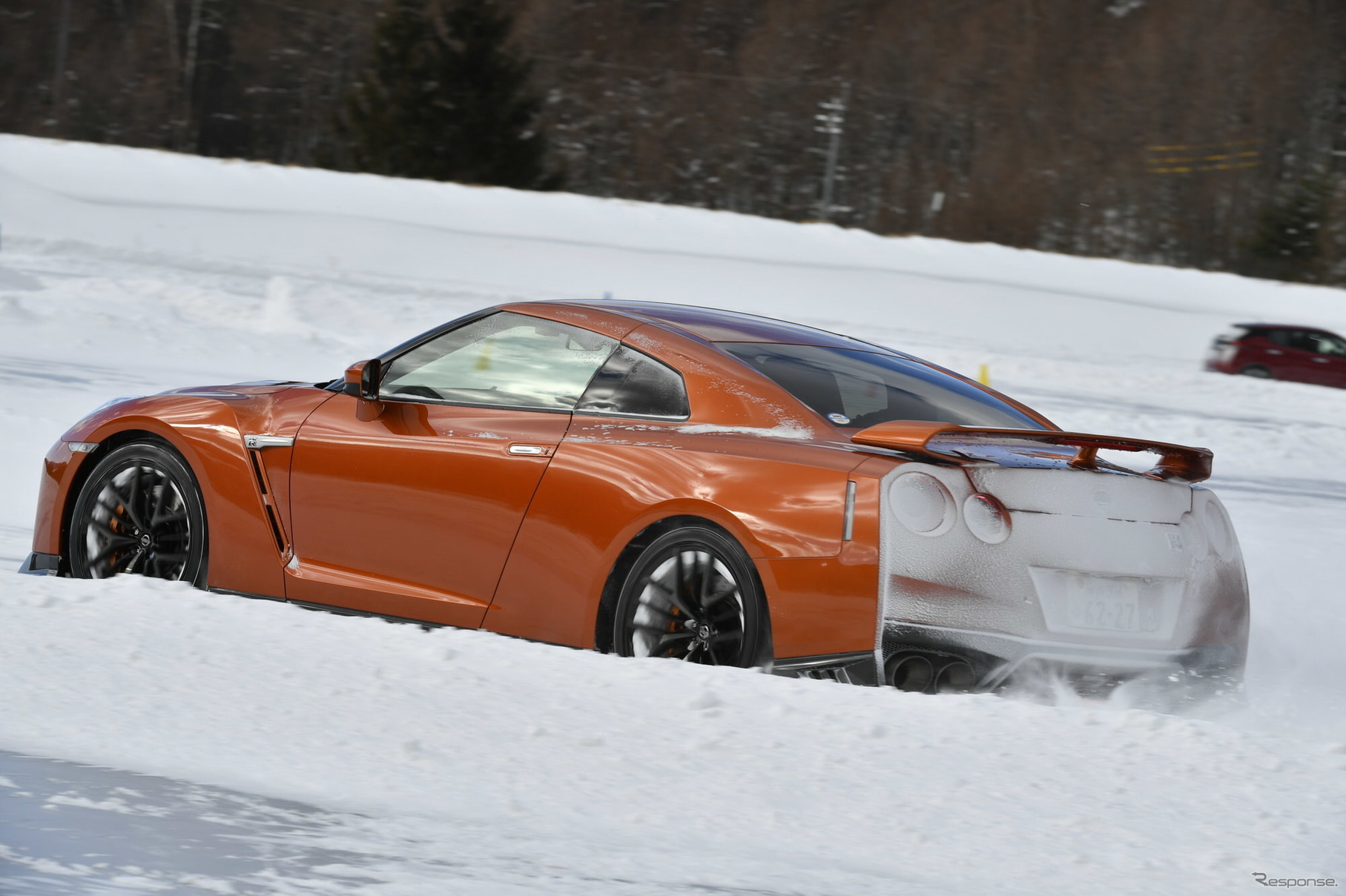 日産 GT-R 雪上試乗