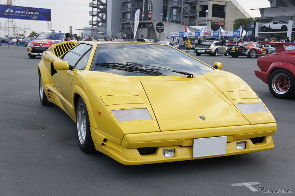 スーパーカーフェスティバル　ランボルギーニ・カウンタック