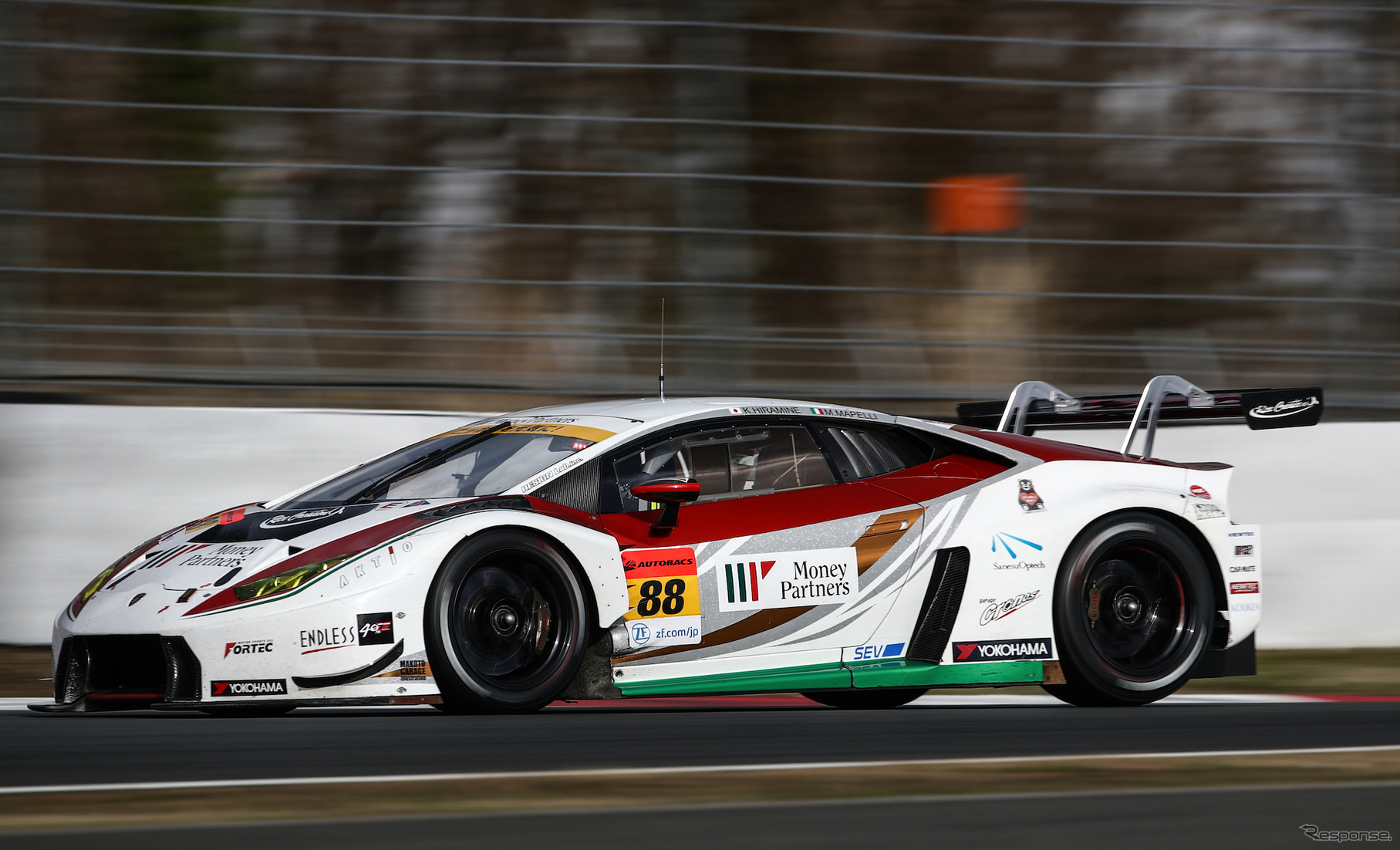GT300クラス6位タイムの#88 ランボルギーニ。