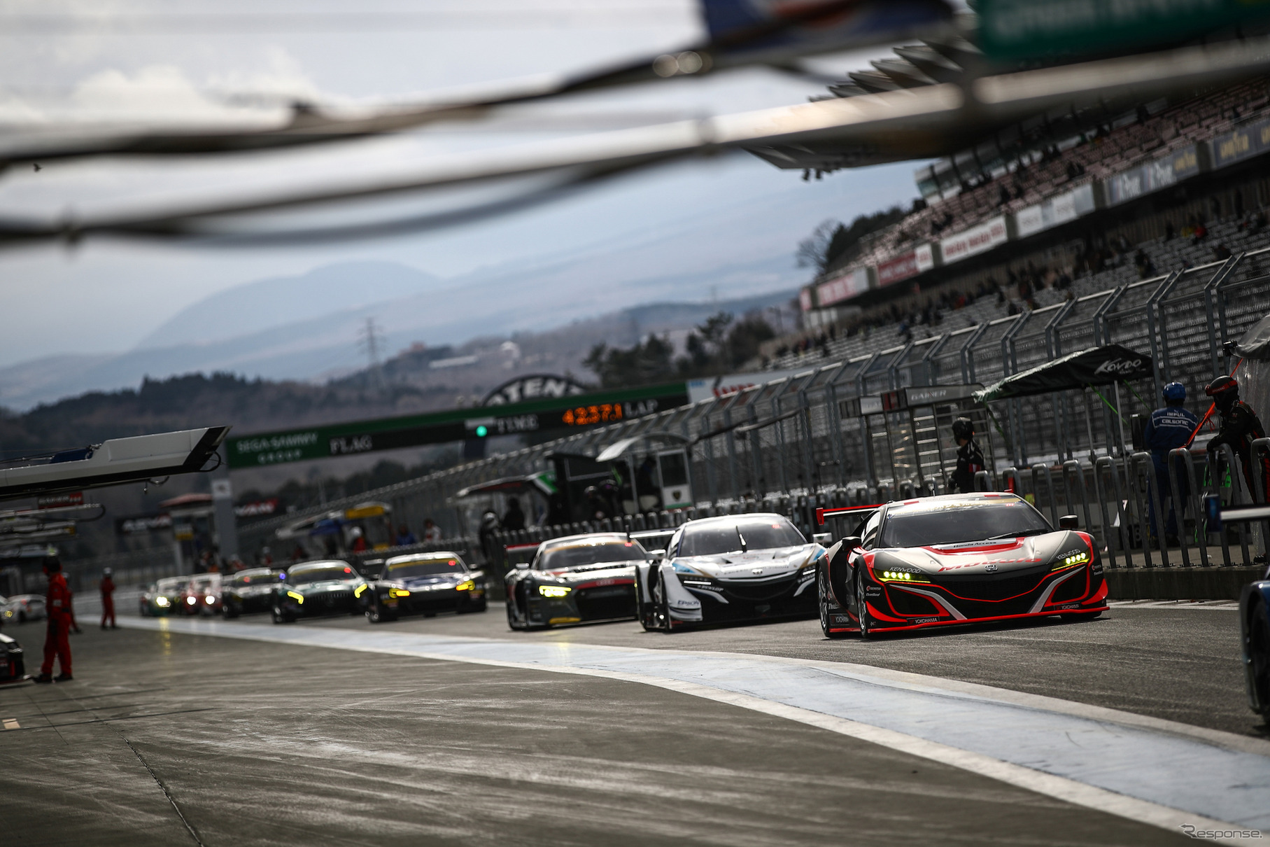 #34 Modulo KENWOOD NSX GT3（先頭）