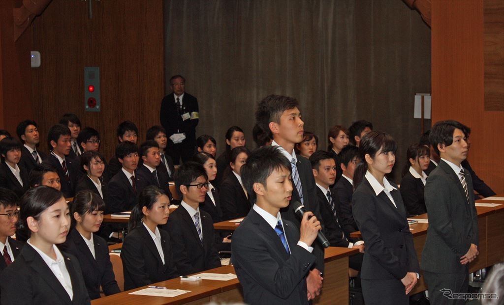 マツダ入社式