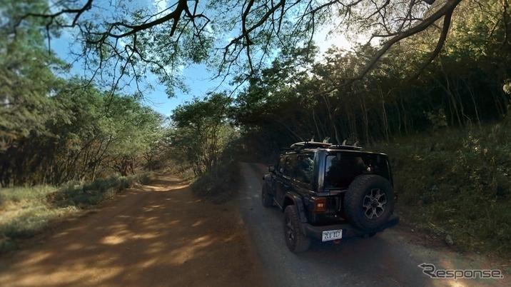 国際サーフィン大会とジープ車の走りをバーチャル体験できるジープのVRプログラム