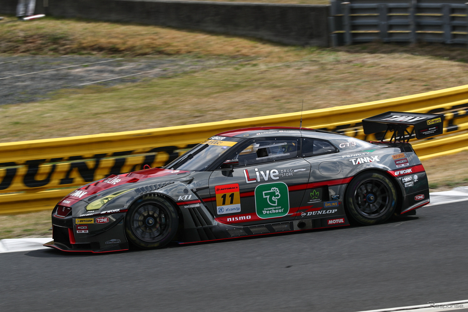 GT300クラス予選3位の#11 GT-R。