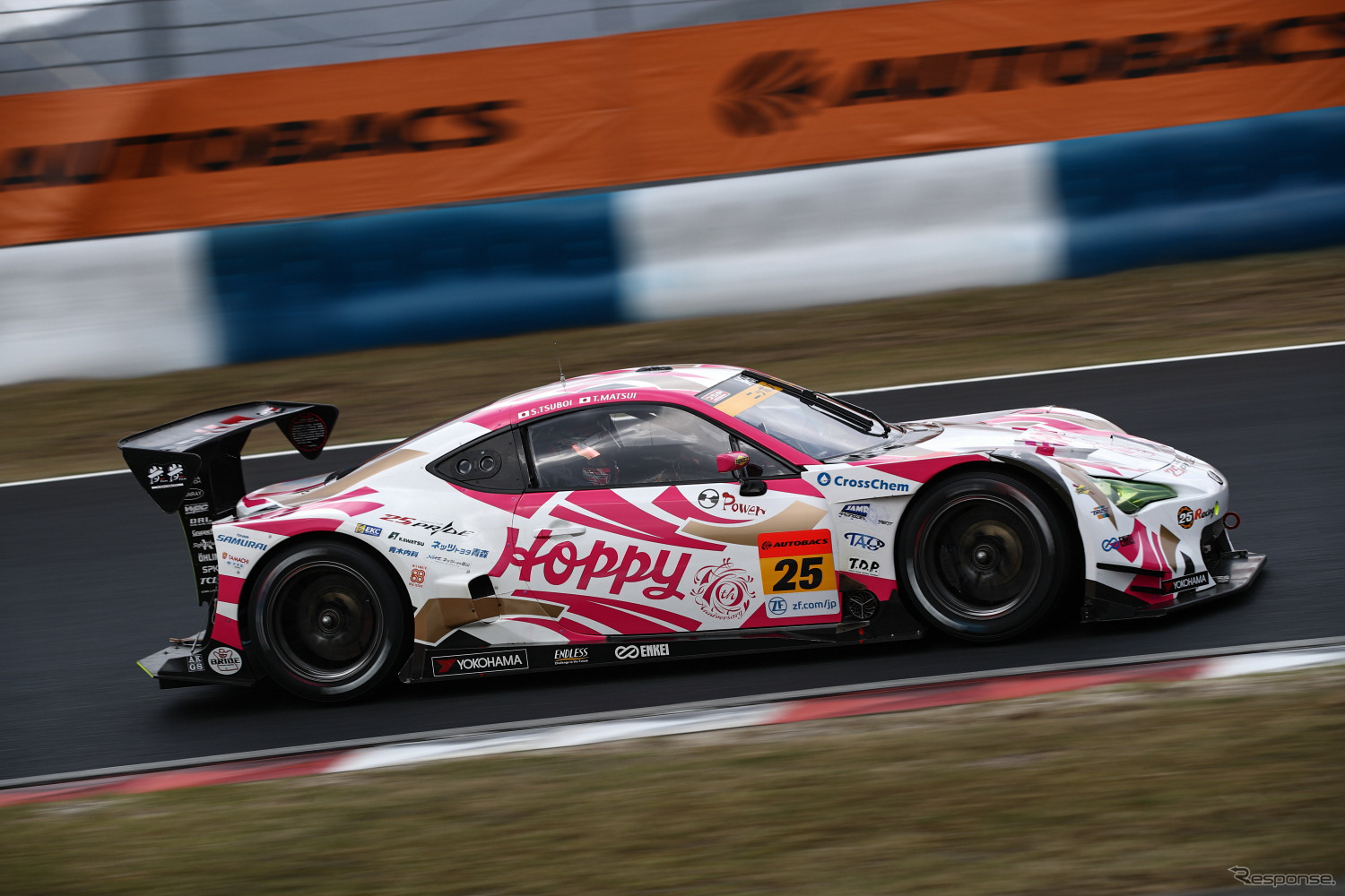 GT300クラス予選5位の#25 HOPPY 86 MC。