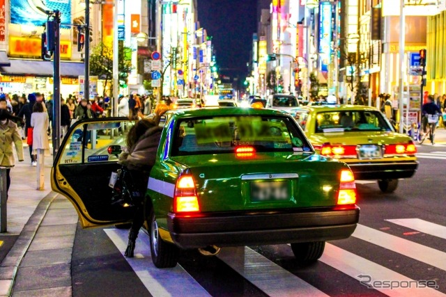 タクシー