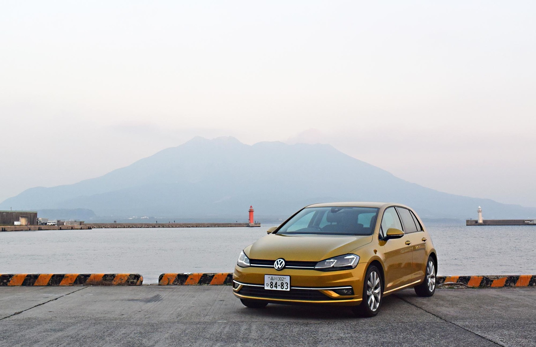 フォルクスワーゲン・ゴルフ1.4TSI ハイライン。鹿児島港にて。