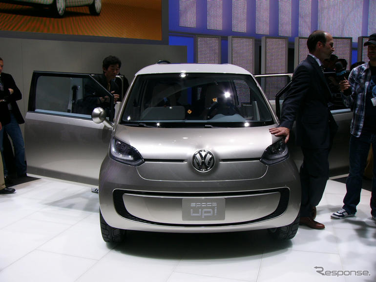 【ロサンゼルスモーターショー07】VW、高温型燃料電池搭載のコンセプトカーを発表