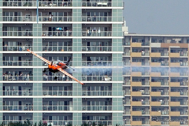 光線状態は良いのだが、背景に高層マンションが入り込む。