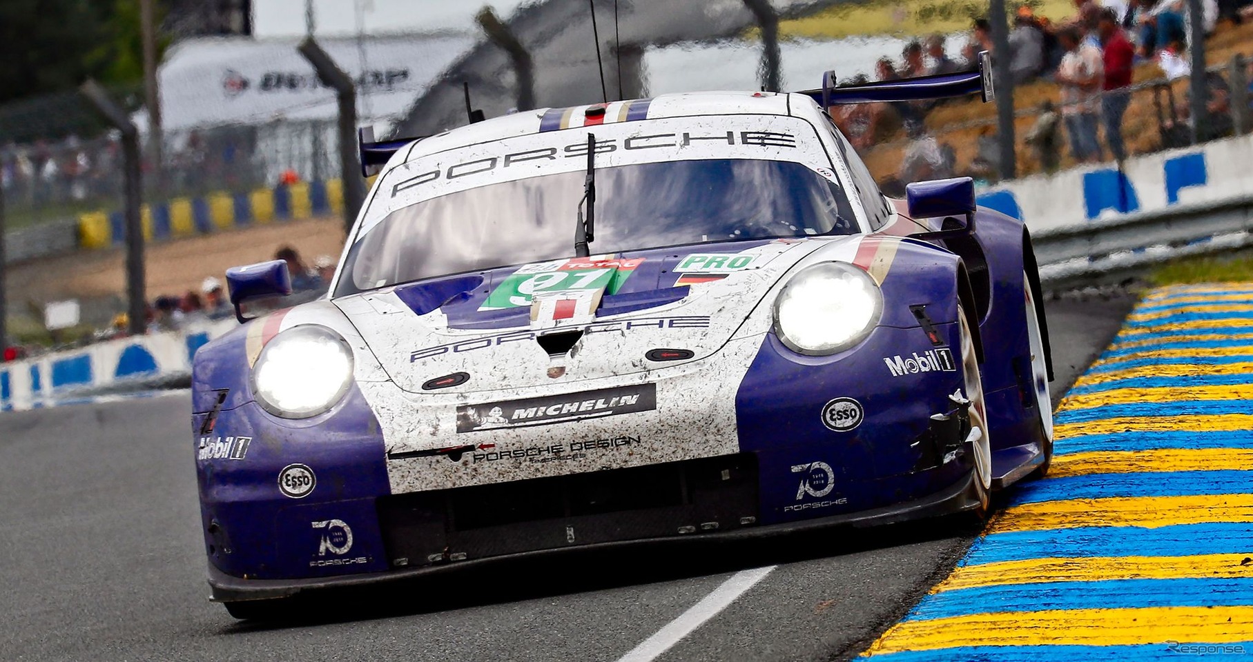 ルマン24時間耐久レースのLM-GTE Proクラスを制したポルシェ911RSR