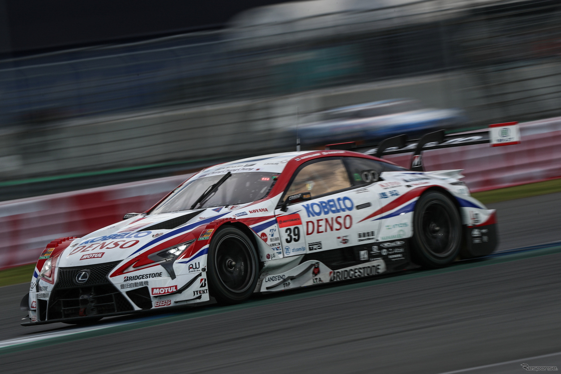 GT500クラスのランク首位、#39 レクサスLC500
