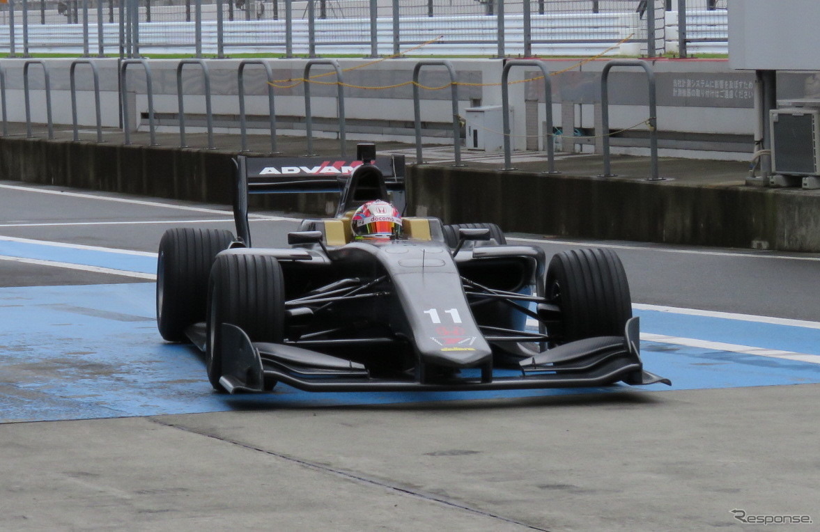 富士での「SF19」シェイクダウンテスト、2日目の模様。