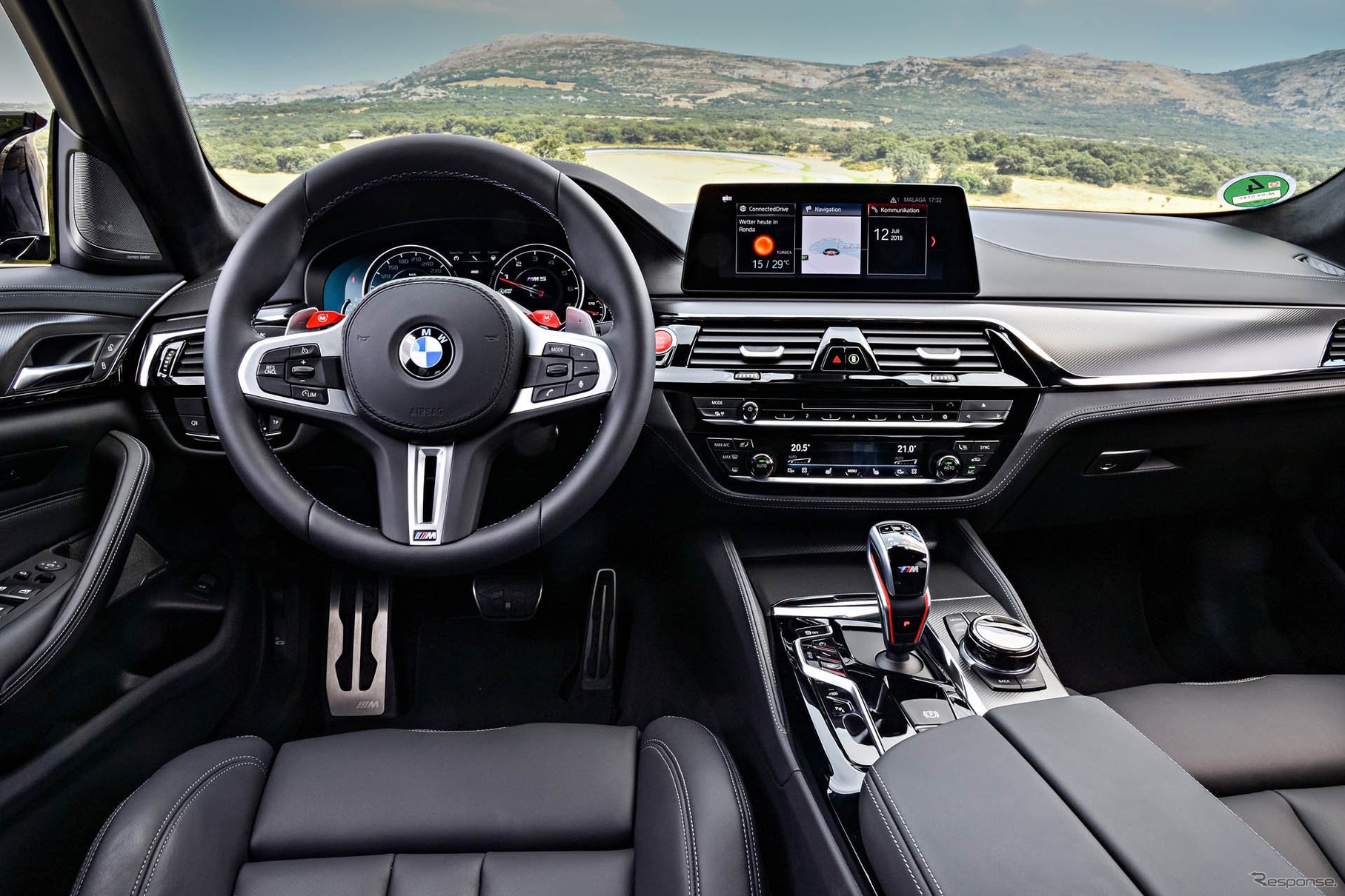 BMW M5 コンペティション