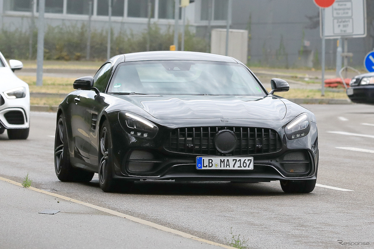 メルセデス AMG GT 改良新型スクープ写真