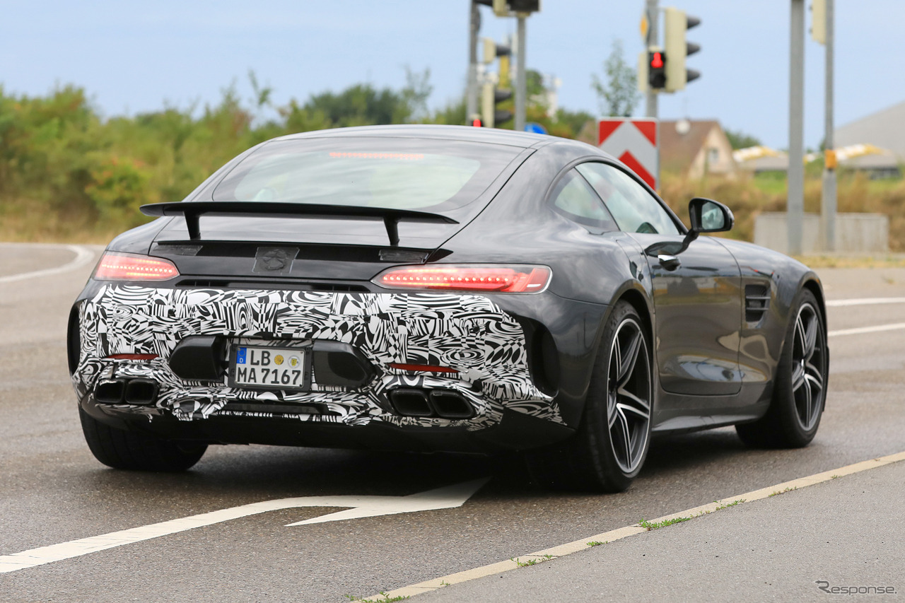 メルセデス AMG GT 改良新型スクープ写真