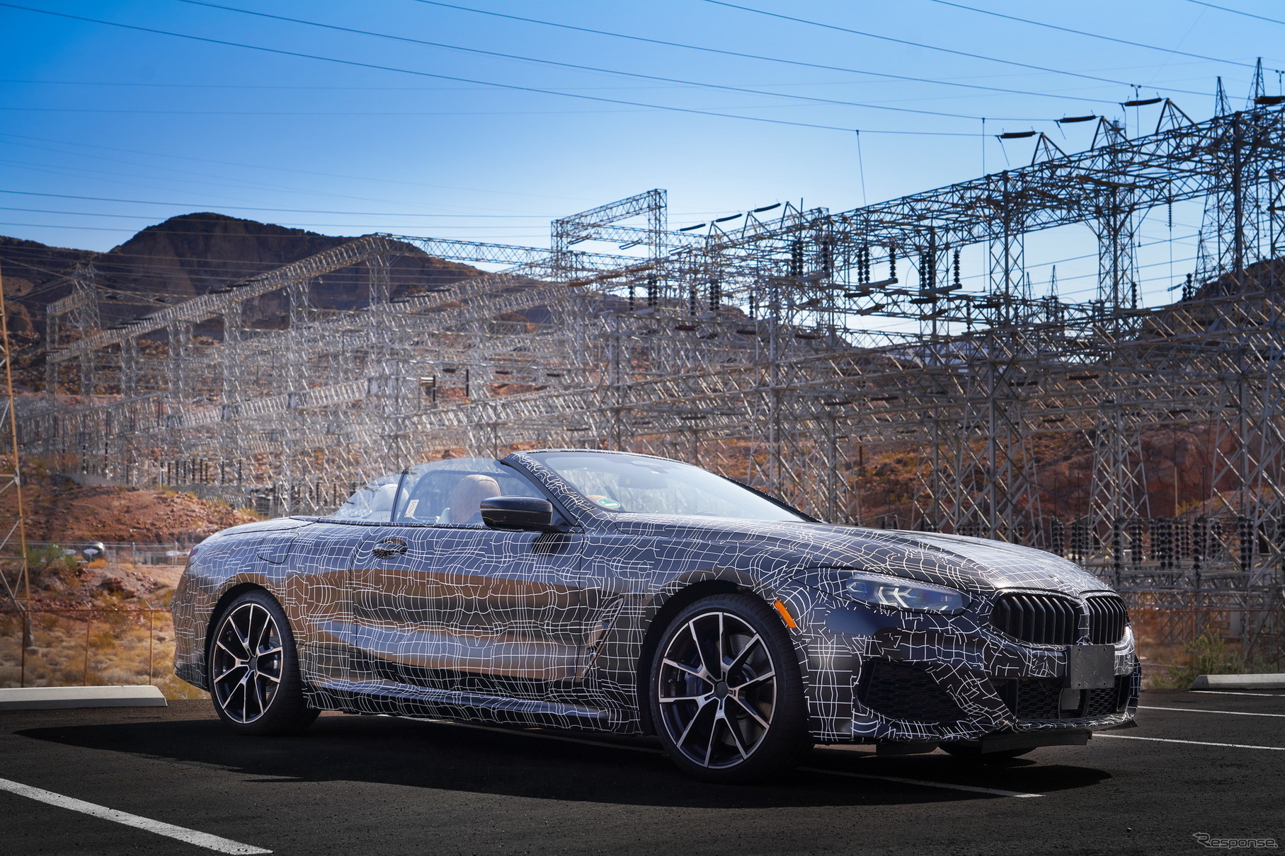 BMW8シリーズカブリオレ新型のプロトタイプ