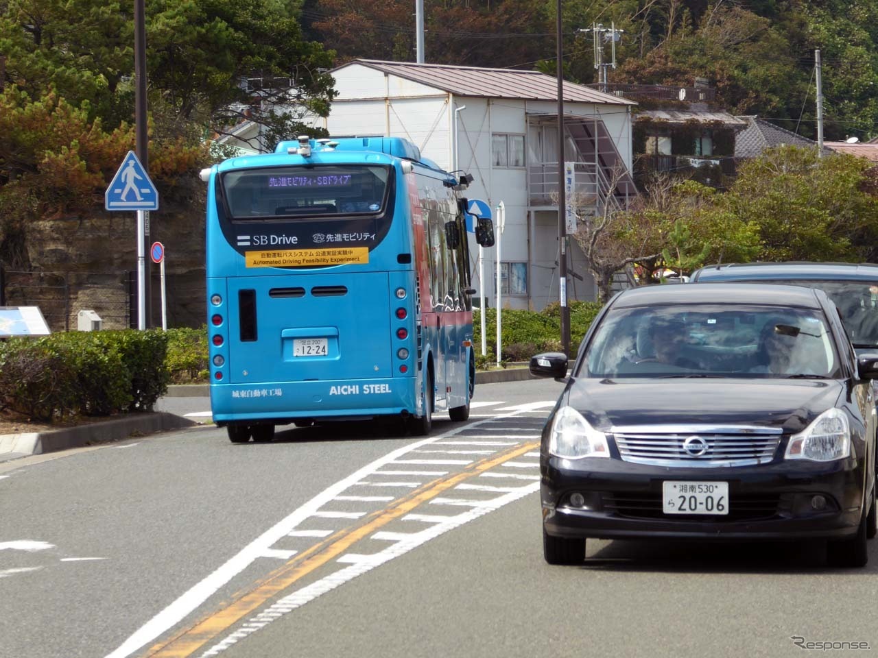 人やクルマの往来が多い観光地で実証実験が行われるのは日本初だという