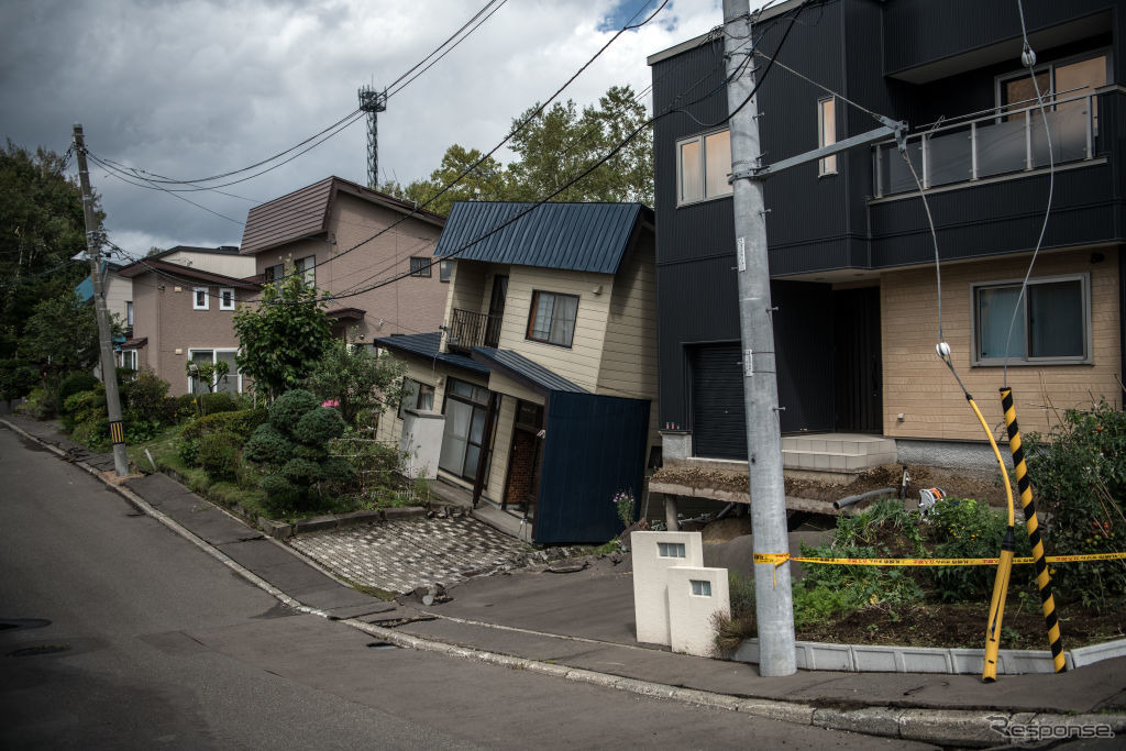 平成30年北海道胆振東部地震（9月8日撮影、札幌市清田区）　(c) Getty Images