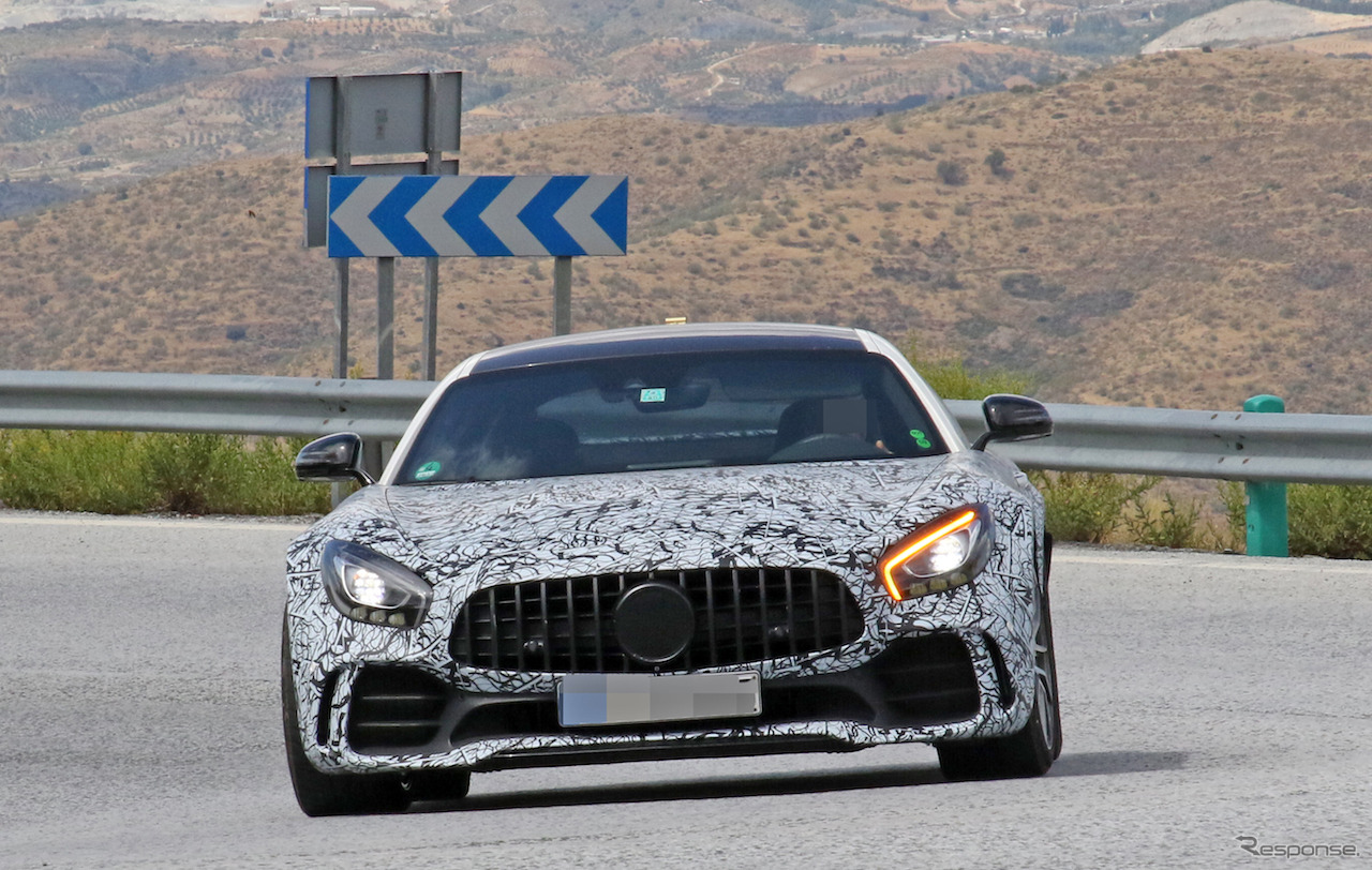 メルセデスAMG GT R ブラックシリーズ　スクープ写真