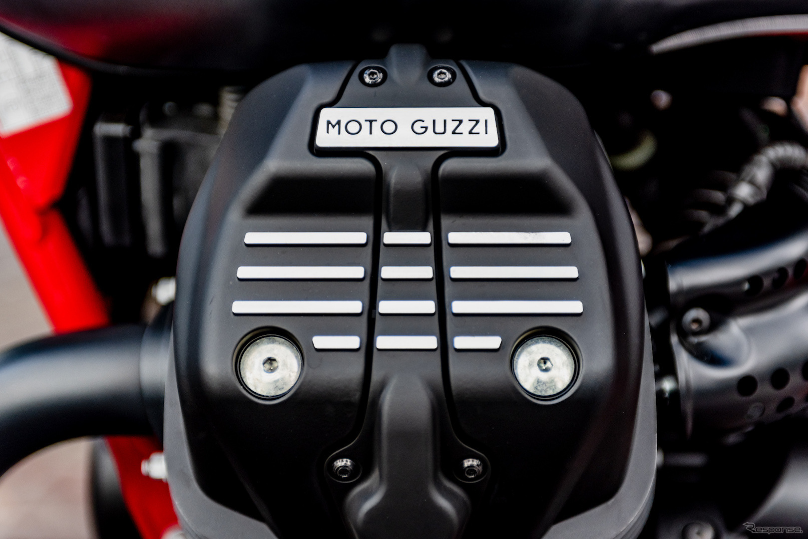 MOTO GUZZI V7 III Racer（モトグッツィ）