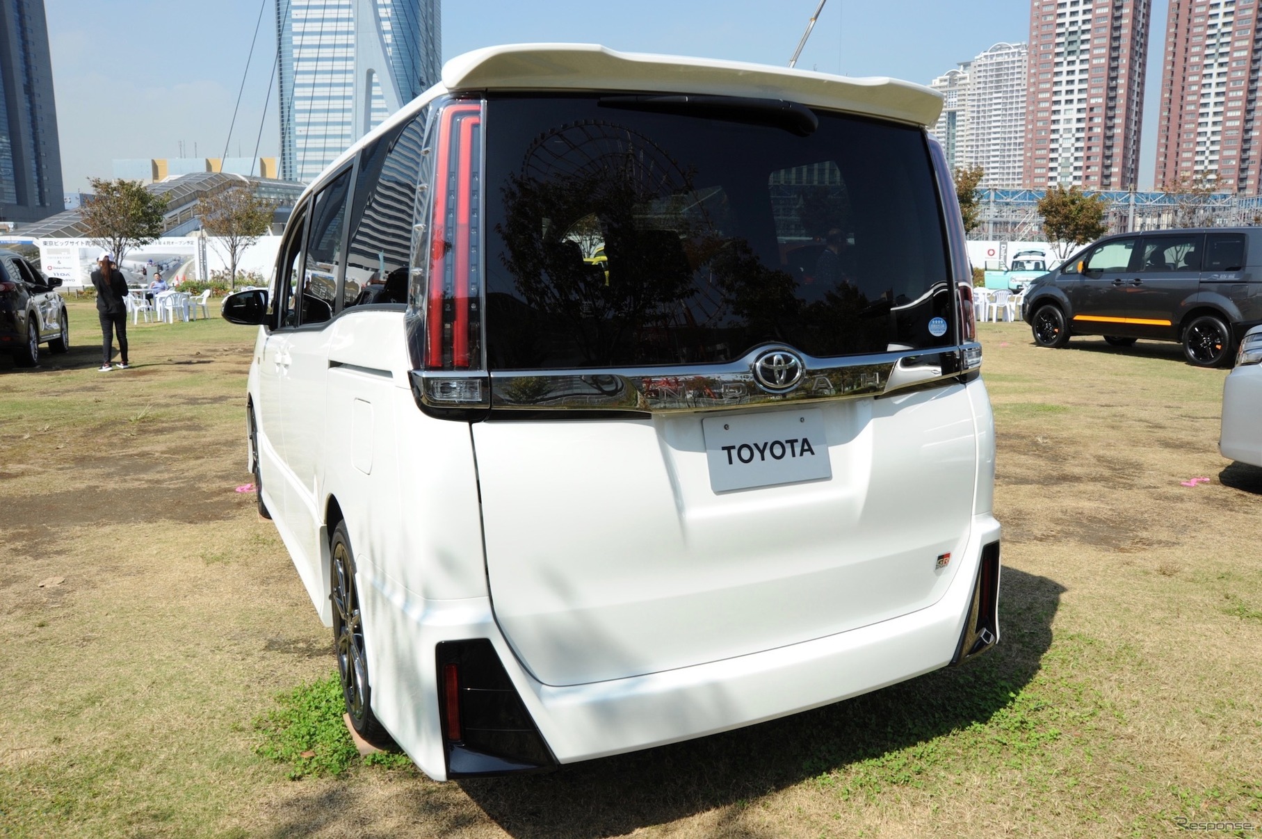 ファミリー向け：トヨタ・ノアGR（東京モーターフェス2018、セーフティ＆エコ展示）