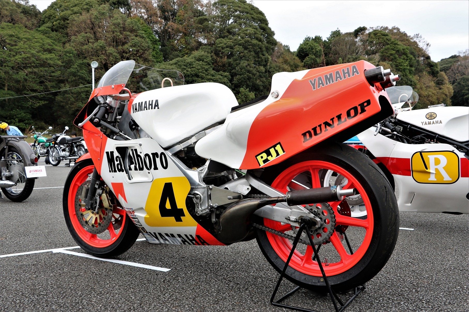 ヤマハ YZR500 OW70