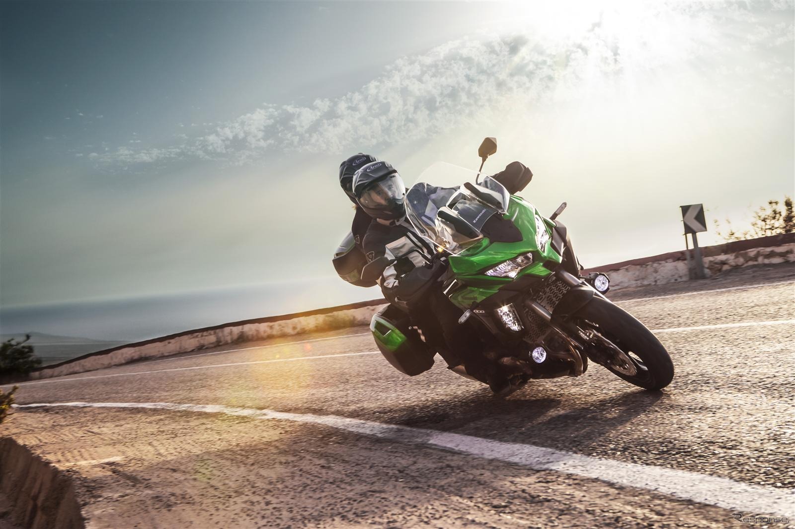 カワサキ VERSYS 1000 の2019年モデル