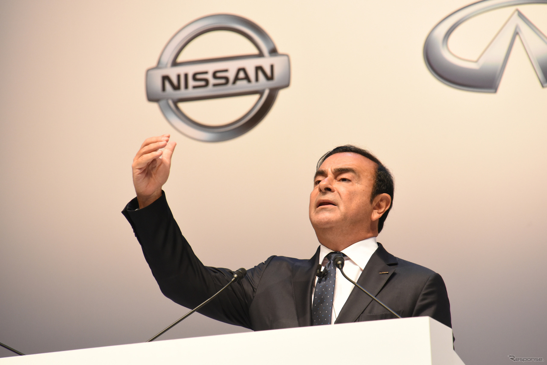 参考画像　日産のゴーン会長