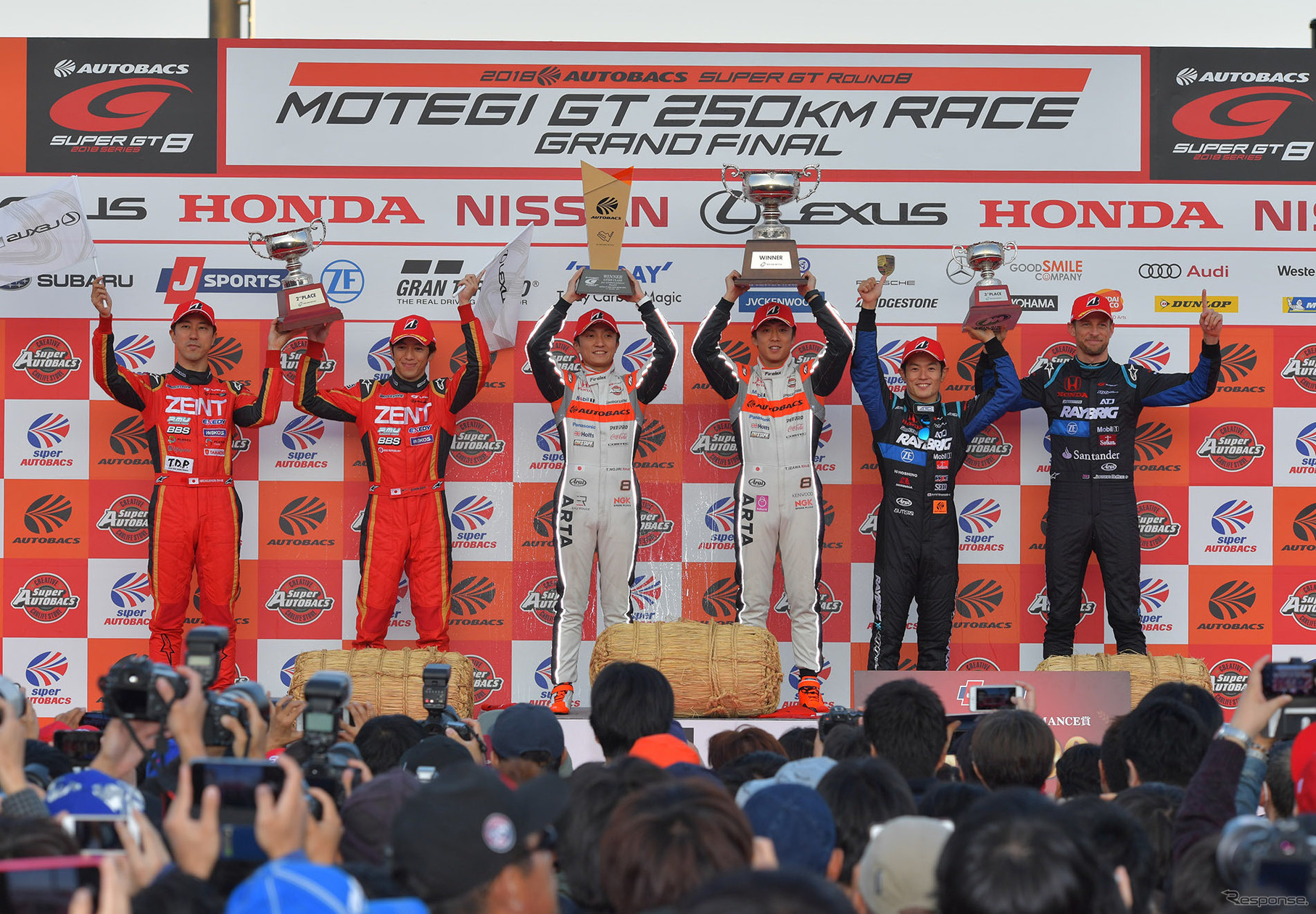 2018年のSUPER GTもてぎ戦、GT500クラスの表彰式。
