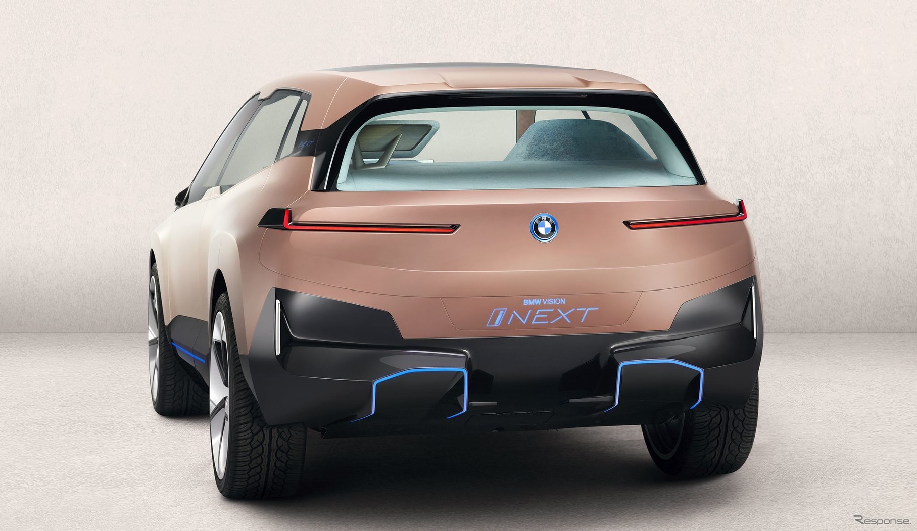 BMW ヴィジョン iNEXT