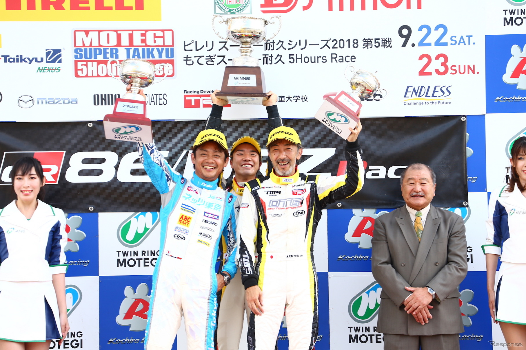 2018年、脇阪（左）は86/BRZレースに参戦した。