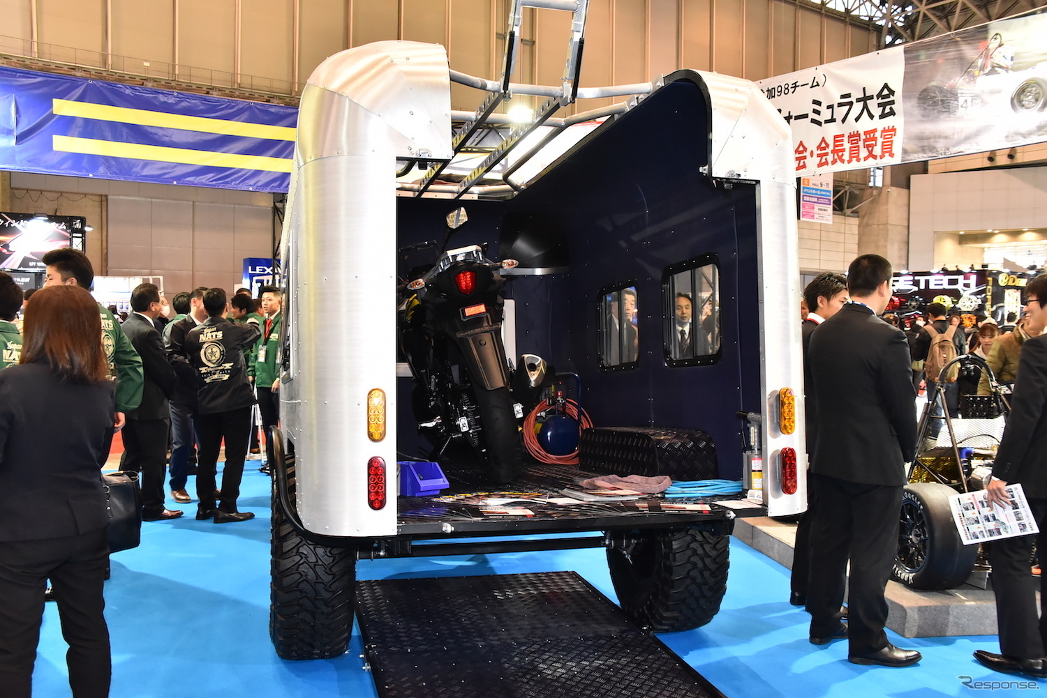 日本自動車大学校ブース（東京オートサロン2019）