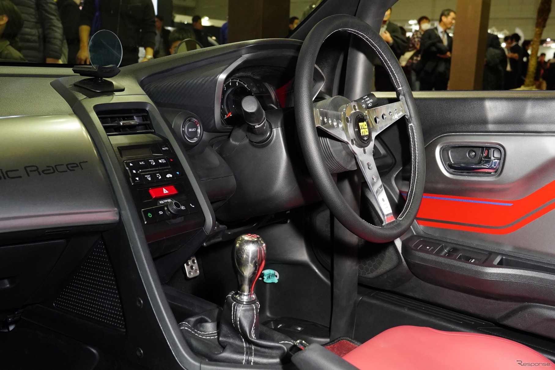 ホンダアクセスS660モデューロ・ネオクラシック・レーサー（東京オートサロン2019）