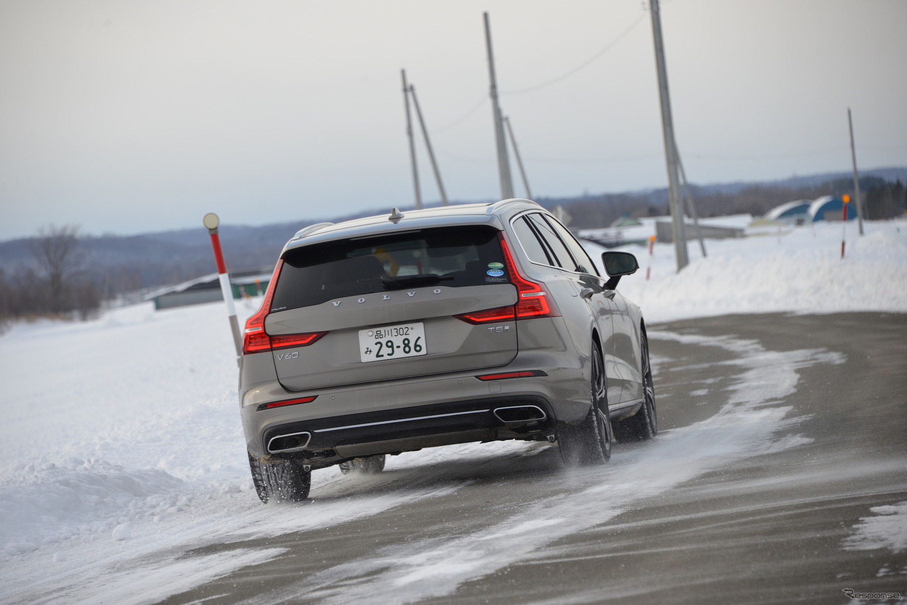 【ボルボ V60 新型試乗】過酷な冬の北海道　ボルボV60は何を魅せる…伊藤梓