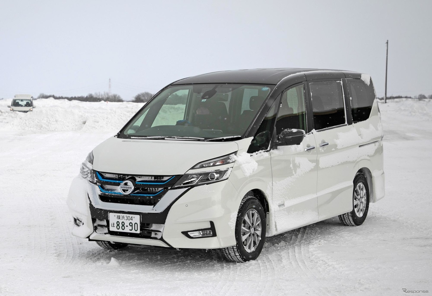 日産 セレナe-POWER（日産インテリジェントモビリティ雪上試乗会）