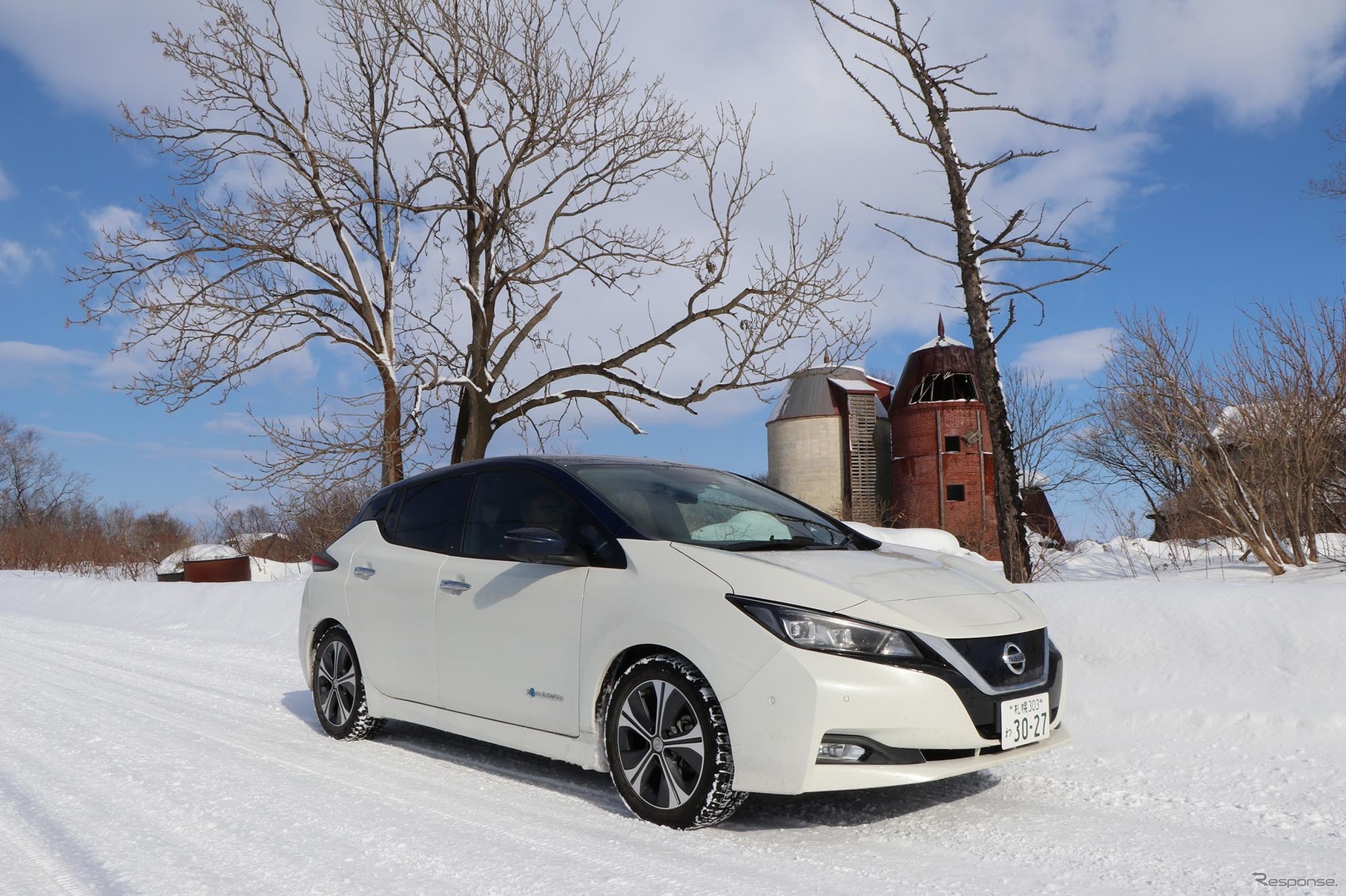 日産リーフ（日産インテリジェントモビリティ雪上試乗会）