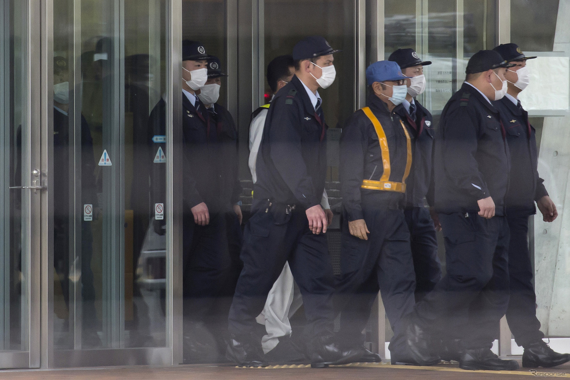 東京拘置所から保釈されたゴーン被告（3月6日）　(c) Getty Images