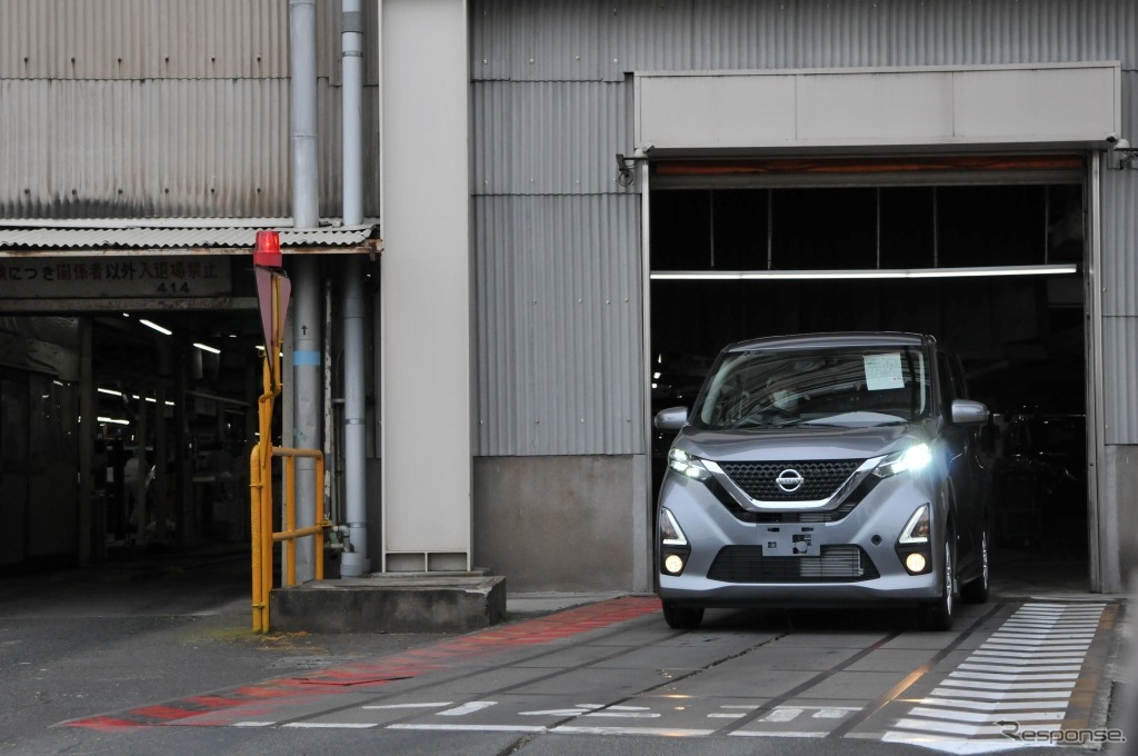 完成検査を終えた日産の新型デイズ ハイウェイスター