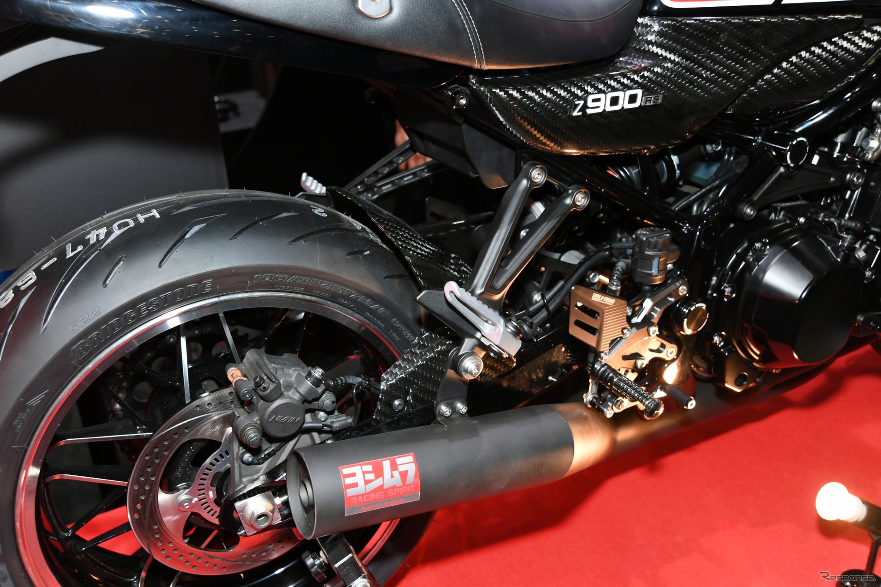 カワサキZ900RSのヨシムラカスタム（東京モーターサイクルショー2019）