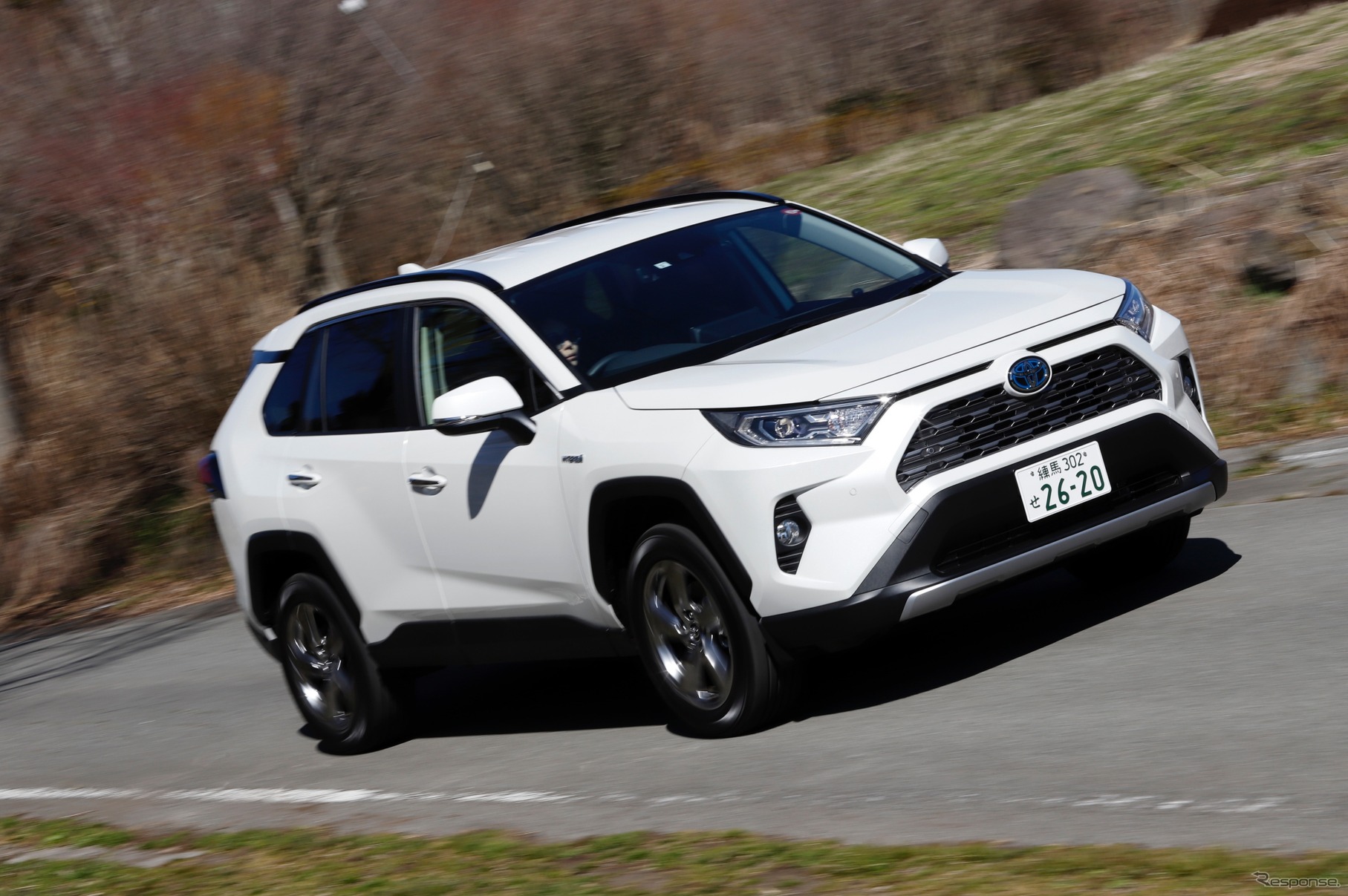 トヨタ RAV4 ハイブリッド 新型