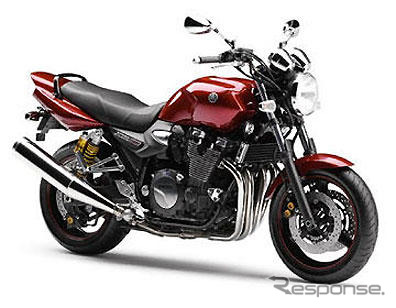 ヤマハ XJR1300 に新色追加