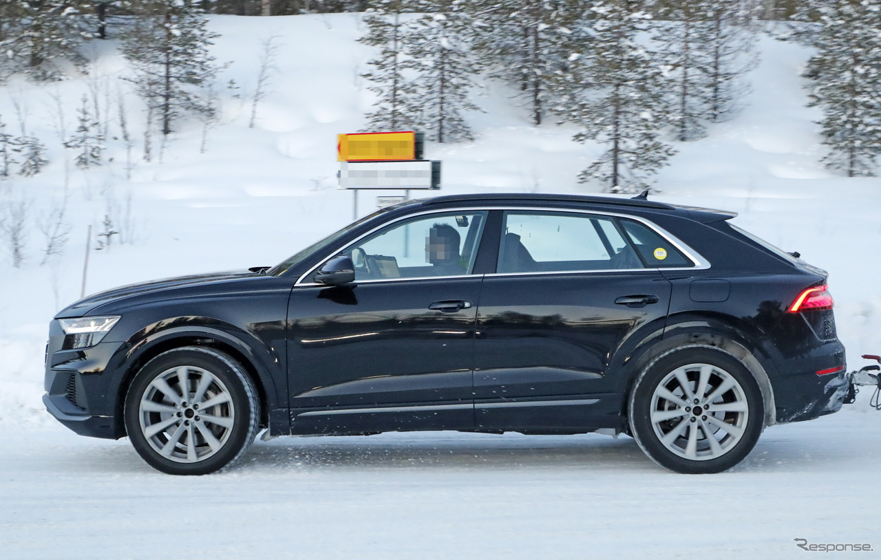 アウディ Q8 PHEV スクープ写真