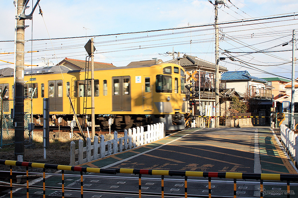 連続立体交差工事がすすむ東村山駅とその周辺